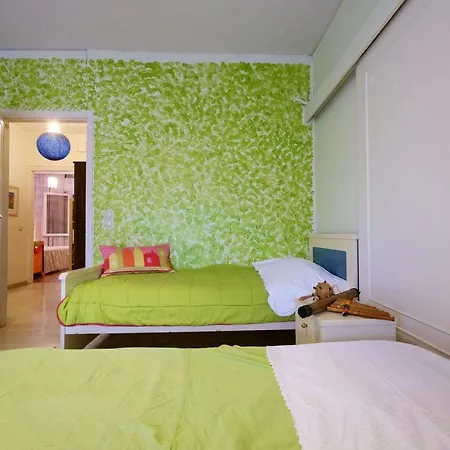 Happy Family House *